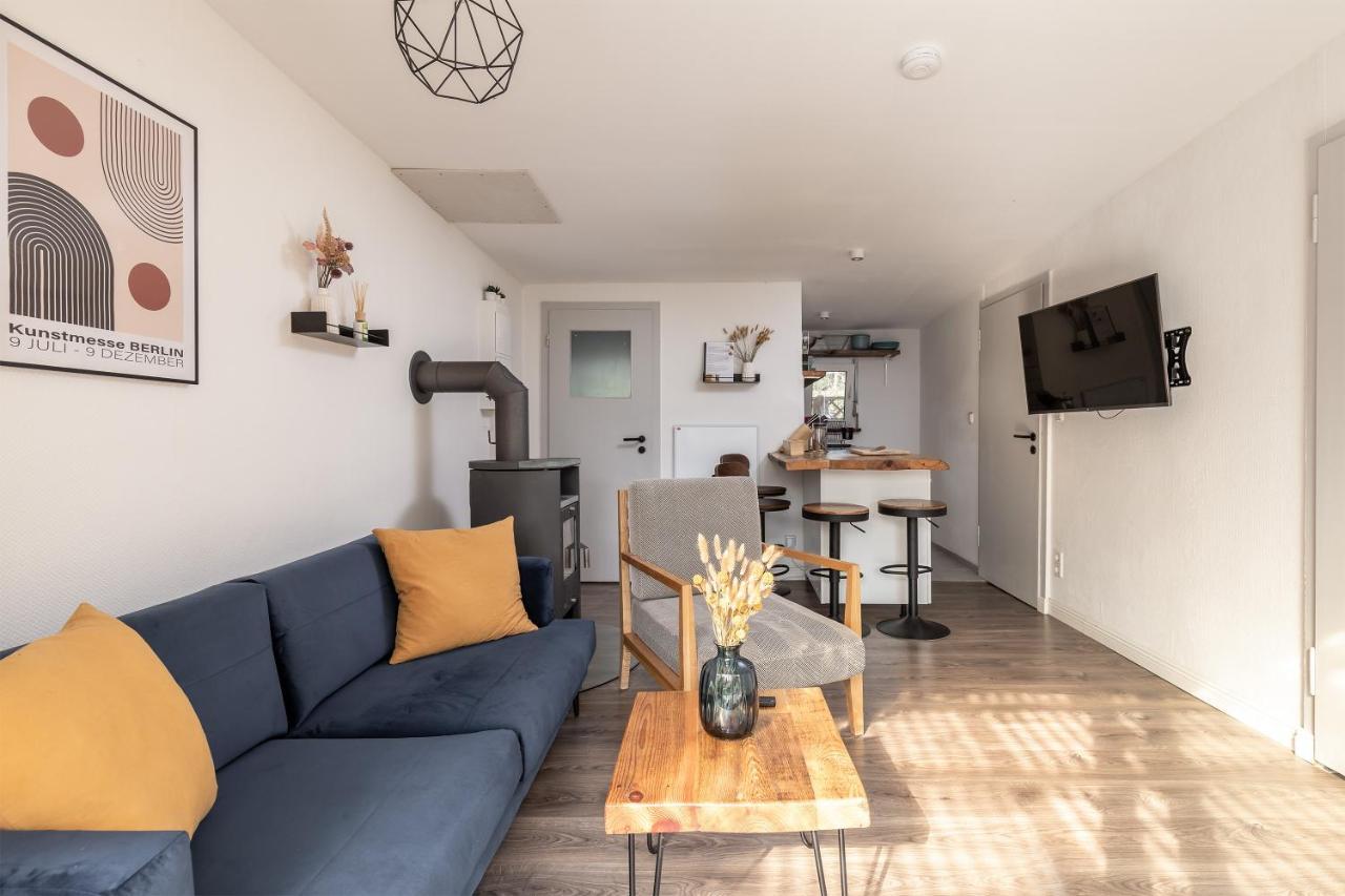 Am Grimnitzsee Gemutliches Tiny House Bungalow Mit Sauna Und Kamin ヨーアヒムスタール エクステリア 写真
